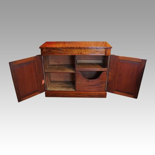 fig 6. Victorian mahogany chiffonier sideboard