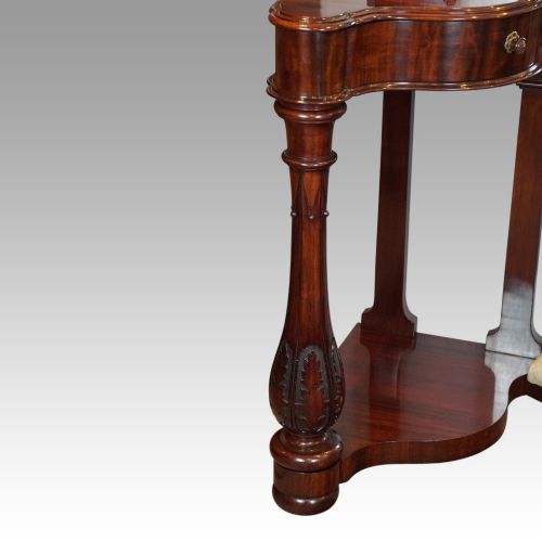 fig 8. Victorian mahogany Queen dressing table