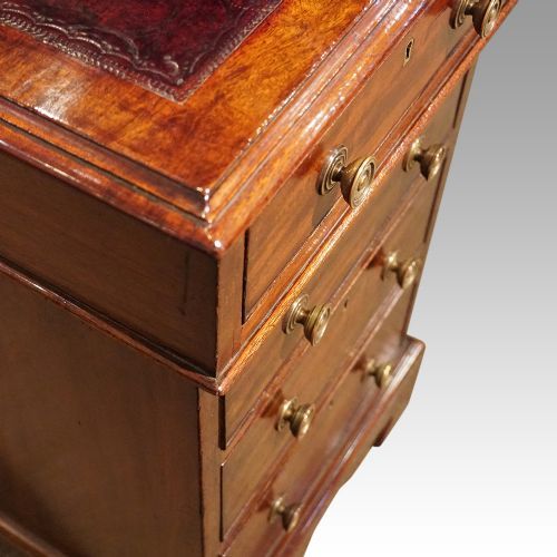 fig 7. Victorian mahogany partners desk