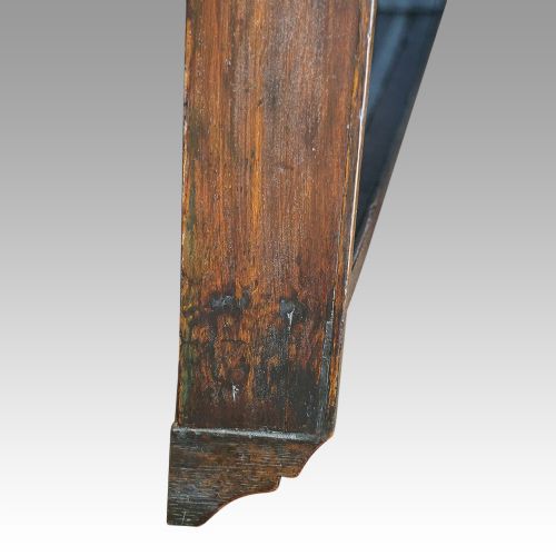 fig 5. Antique oak plate rack