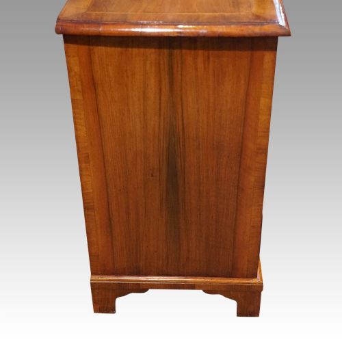 fig 2. Georgian Style Walnut Bedside Chest
