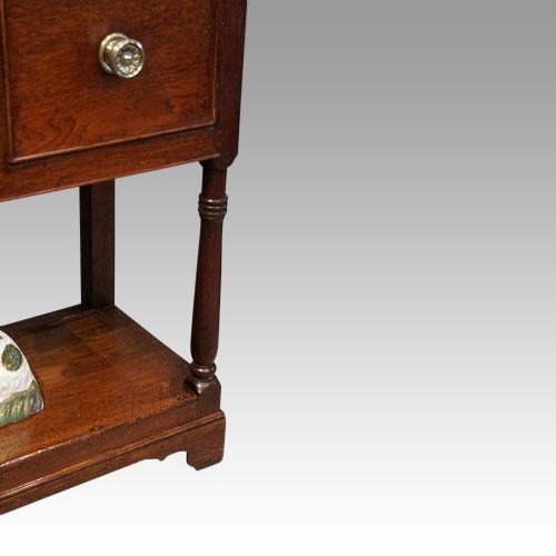 fig 8. Antique oak Carnarvon dresser
