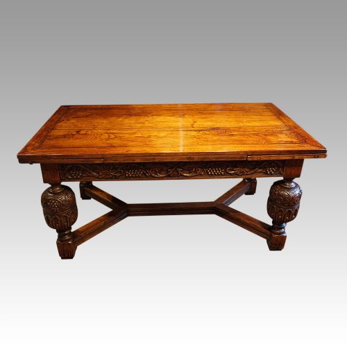 fig 1. Victorian oak draw leaf dining table