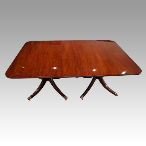 fig 5. Georgian style large mahogany dining table