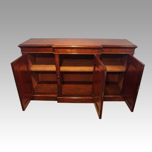 fig 5. Victorian mahogany breakfront side cabinet