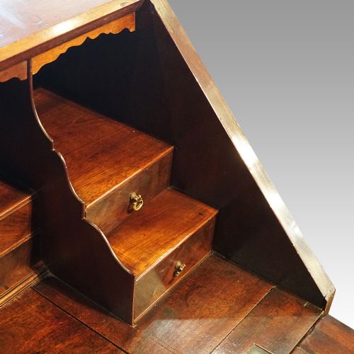 fig 5. Georgian small mahogany bureau