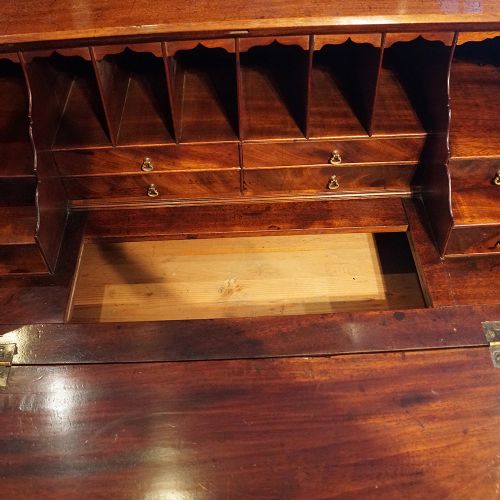 fig 6. Georgian small mahogany bureau