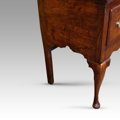 fig 4. Georgian cabriole dresser base 2m long