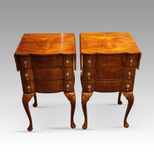 Pair of 1930s Walnut Bedside Cabinets