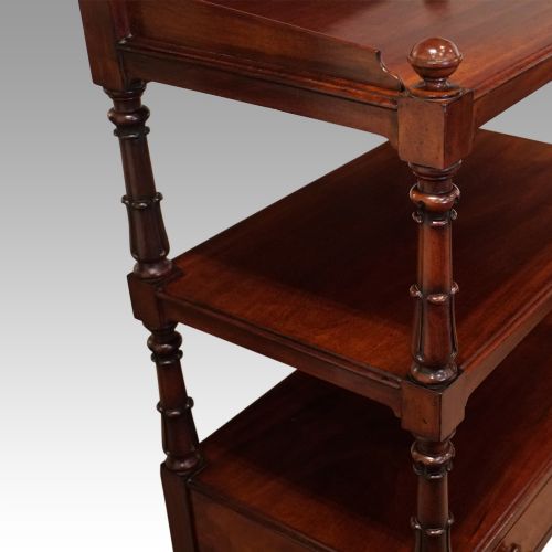 fig 4. Antique dumb waiter