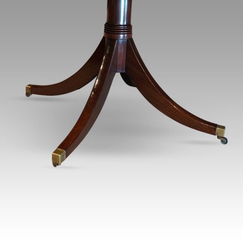 fig 3. George V mahogany twin pillar dining table