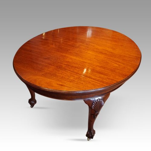 fig 1. Edwardian mahogany extending dining table