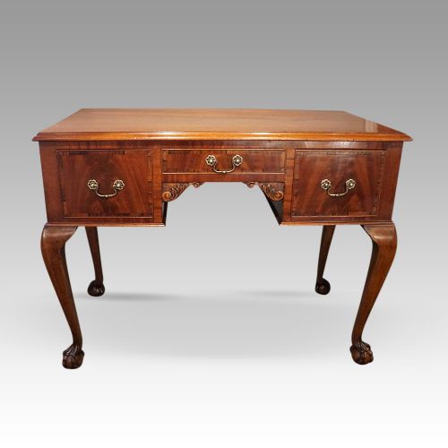 Edwardian Mahogany Dressing Table