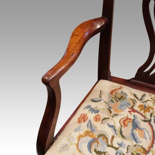 fig 4. Set of 12 Georgian Chippendale mahogany dining chairs