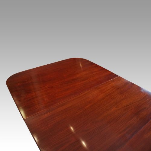 fig 3. George V mahogany dining table