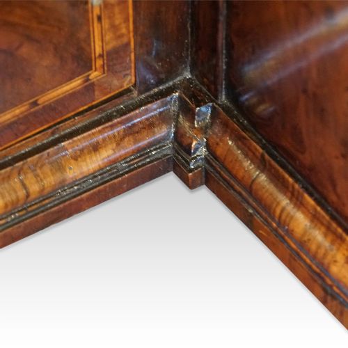 fig 7. George I walnut kneehole