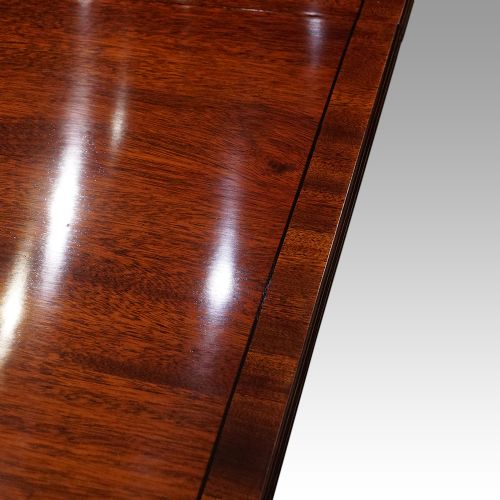 fig 1. George V mahogany 3 pedestal dining table