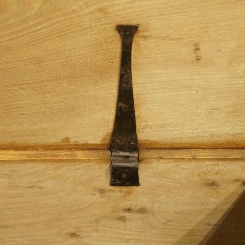 fig 4. Antique Elm blanket box
