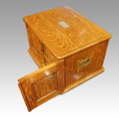 fig 4. Victorian oak collectors cabinet