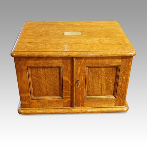 fig 5. Victorian oak collectors cabinet