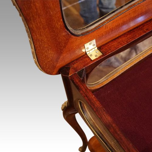 fig 4. Victorian mahogany marquetry bijouterie cabinet