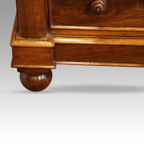 fig 2. William IV mahogany chest