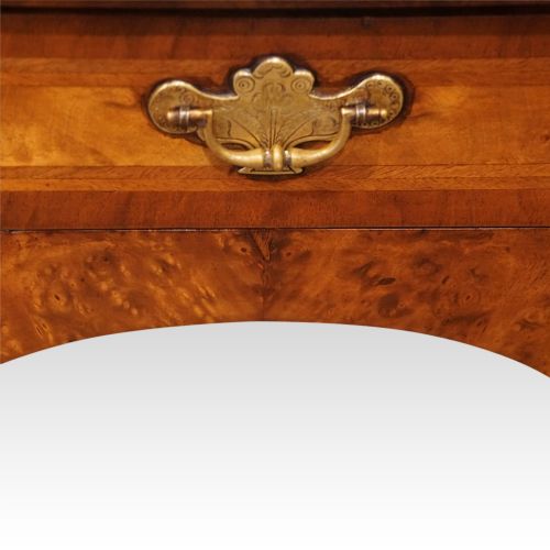 fig 5. Queen Anne style walnut dressing table