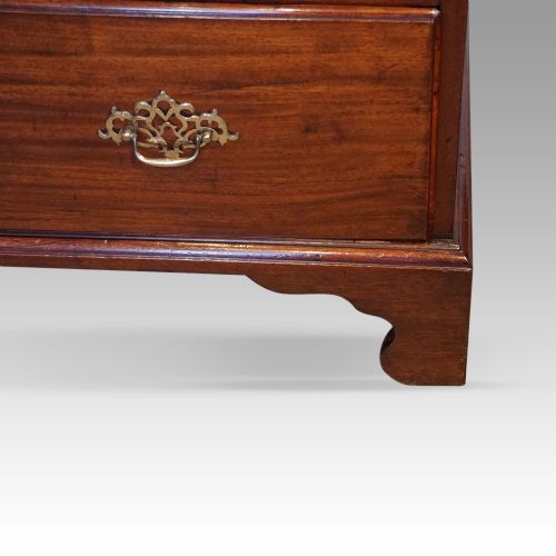 fig 3. George III Irish mahogany tallboy