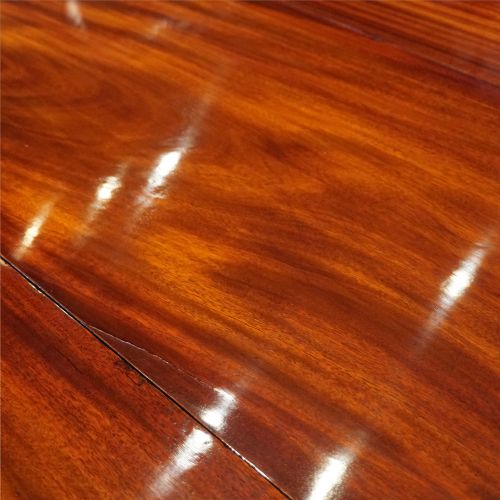 fig 4. George V mahogany 3 pillar dining table