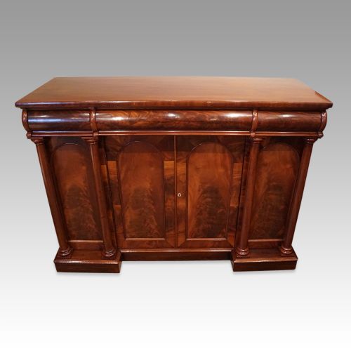 Victorian Mahogany 4 Door Sideboard
