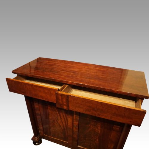 fig 4. William IV mahogany chiffonier