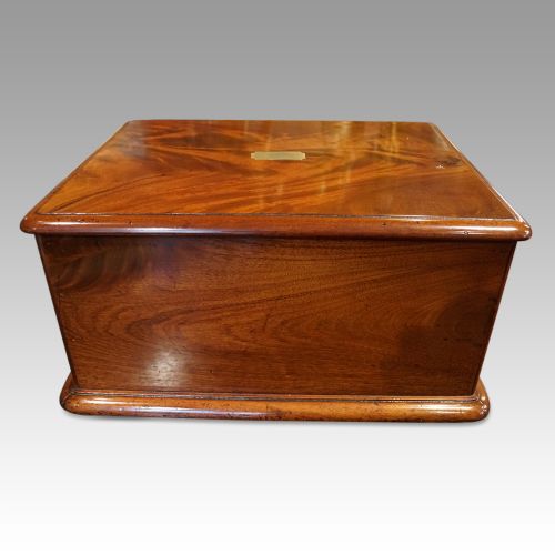 fig 4. Edwardian mahogany collectors cabinet