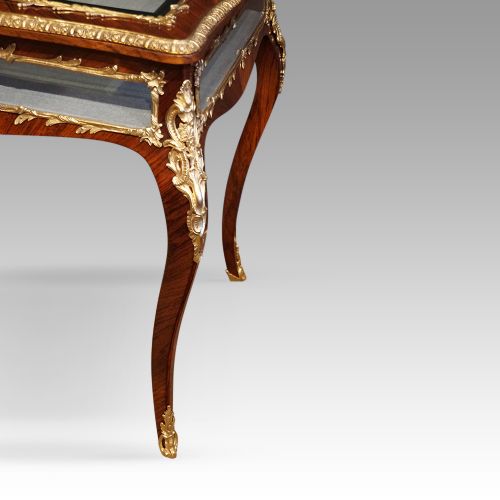 fig 2. Large 19thc rosewood curio cabinet