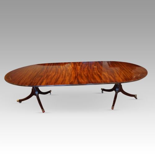Georgian Style Mahogany Twin Pillar Dining Table