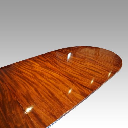 fig 6. Georgian style mahogany twin pillar dining table