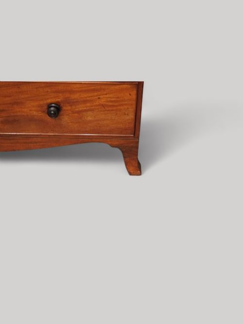 fig 4. Regency mahogany linen press