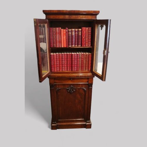fig 4. William IV mahogany collectors estate cabinet
