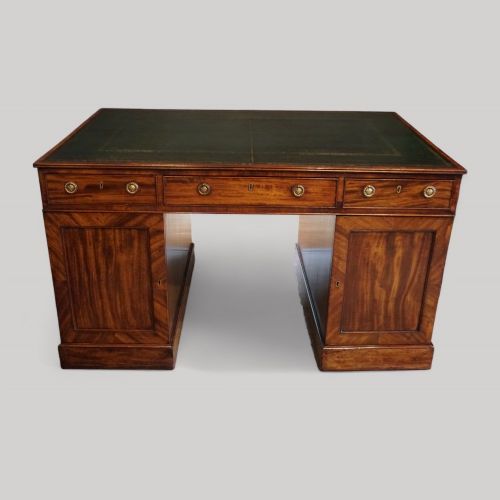 fig 8. Georgian mahogany partners desk