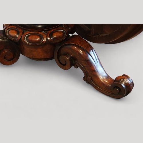 fig 1. Victorian walnut circular dining table