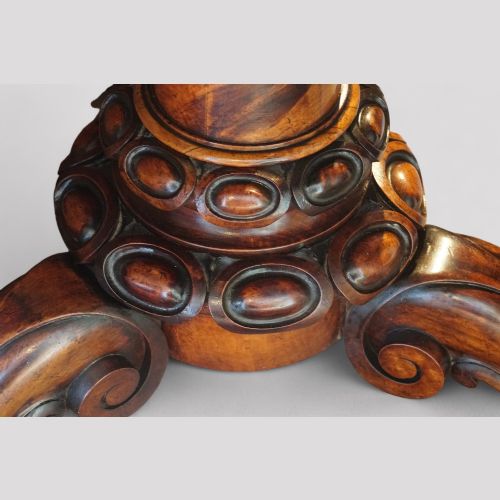 fig 3. Victorian walnut circular dining table