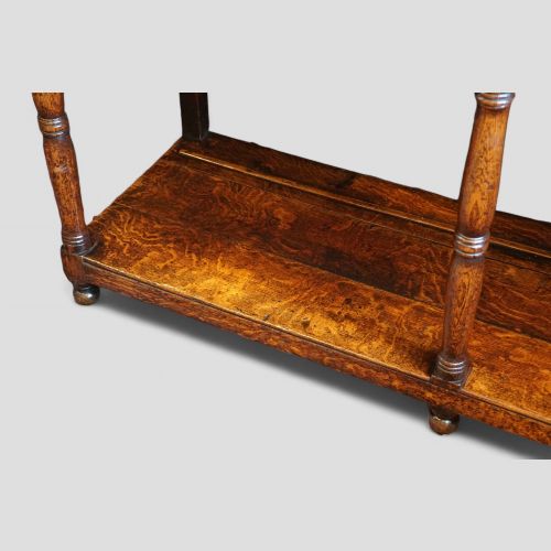 fig 2. Antique oak South Wales pot board dresser