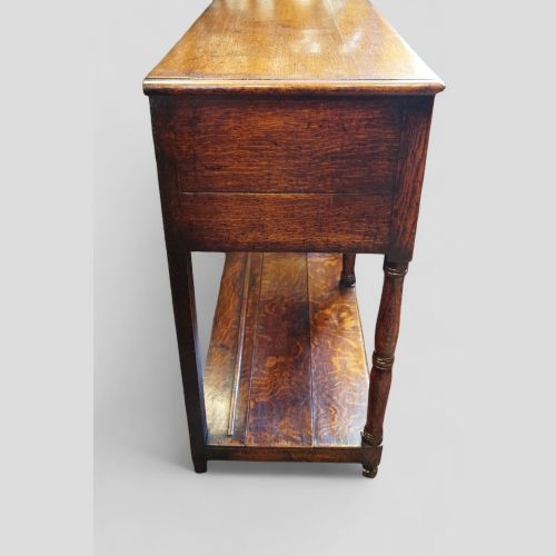 fig 6. Antique oak South Wales pot board dresser