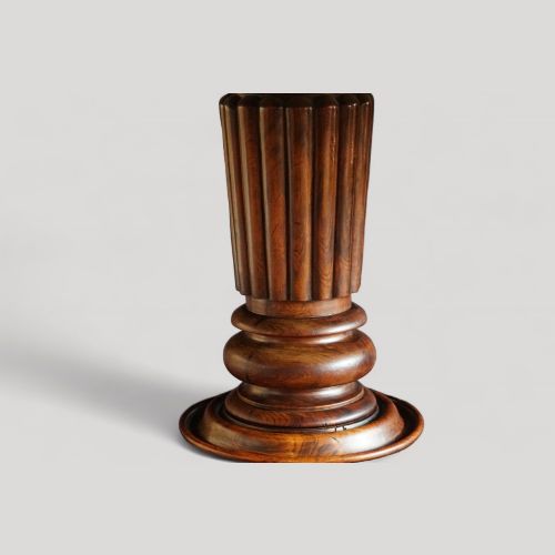 fig 1. Regency rosewood breakfast table