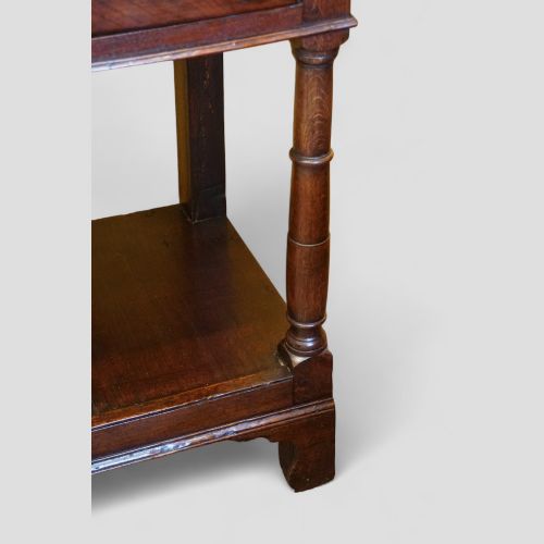fig 2. 19thc oak pot board dresser