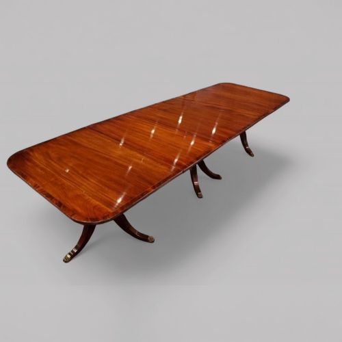 Georgian Mahogany 3 Pillar Dining Table