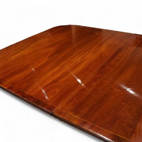 fig 9. Georgian mahogany 3 pillar dining table