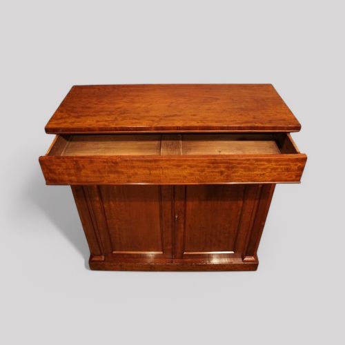 fig 2. William IV mahogany chiffonier sideboard