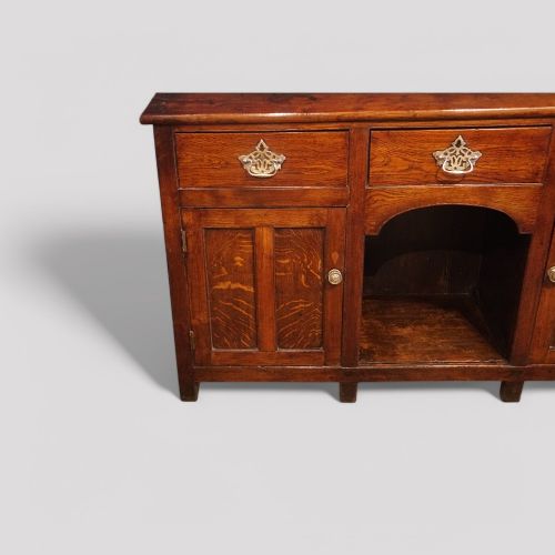 fig 4. George III oak dog kennel dresser base