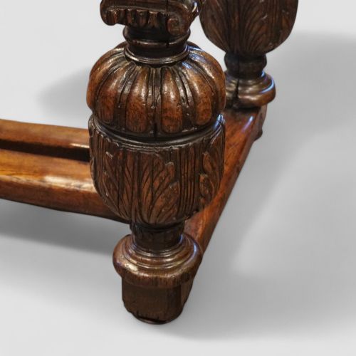 fig 1. Antique large oak draw leaf dining table