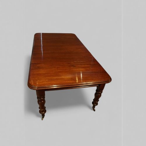 fig 7. William IV mahogany extending dining table